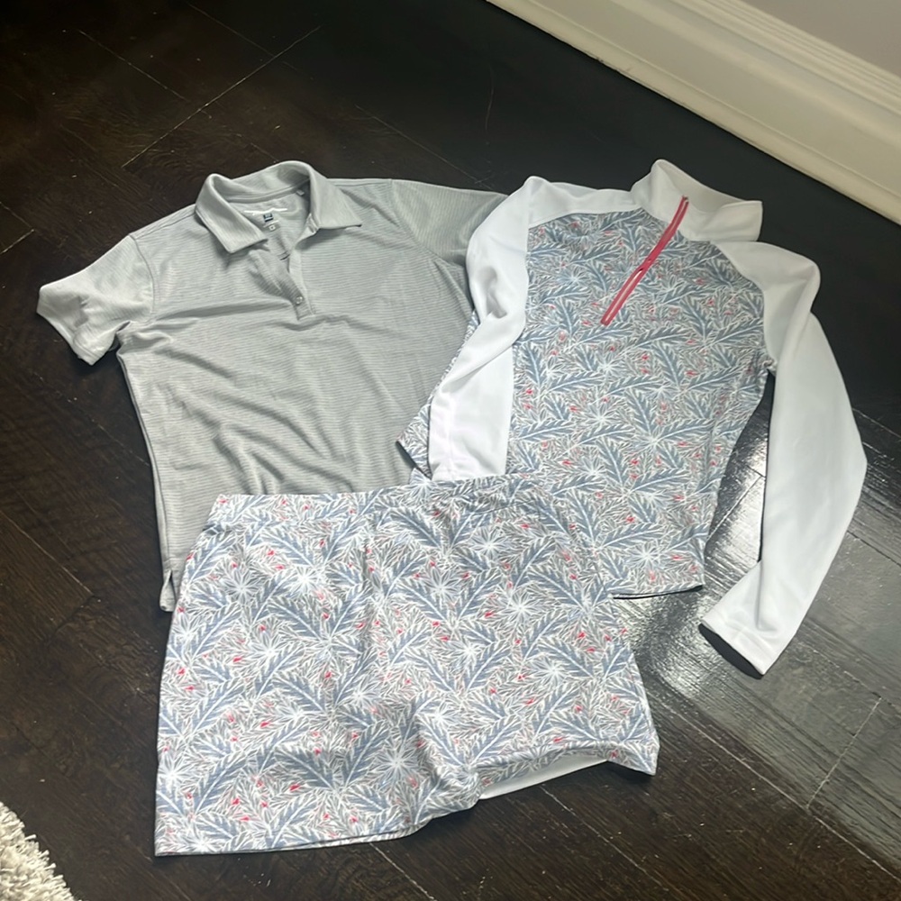 Three piece golf set from the company pebble Beach